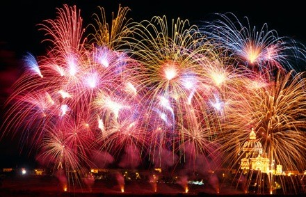 пиротехника купить http://realpiro.ru/catalog/bolshie_do_99_zalpov/